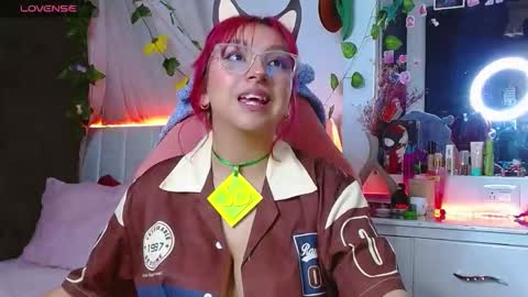 Snapshot of littlerouse_ chatting on October 2025 03:03:02 AM Ruby Rouse online show from October 2025 03:03:02 AM