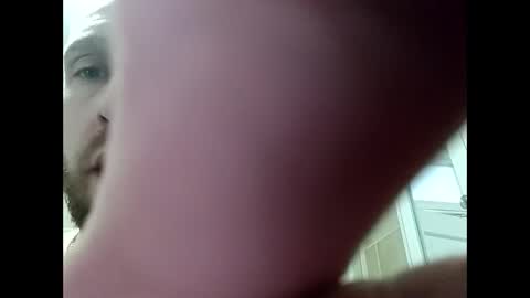 Snapshot of littlescousesam chatting on February 2026 12:26:01 PM littlescousesam online show from February 2026 12:26:01 PM