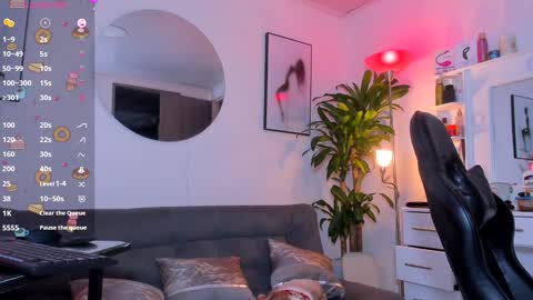 Snapshot of littlesexyrubi chatting on January 2025 09:54:02 AM LITTLE SEXY RUBY online show from January 2025 09:54:02 AM