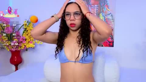 Snapshot of littlesky__ chatting on April 2026 01:16:02 PM Kimberly online show from April 2026 01:16:02 PM