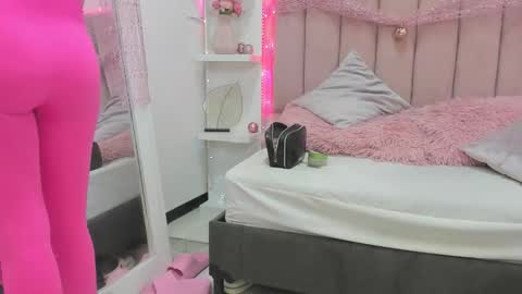 Snapshot of littlesofii chatting on January 2026 08:23:02 PM sofii online show from January 2026 08:23:02 PM