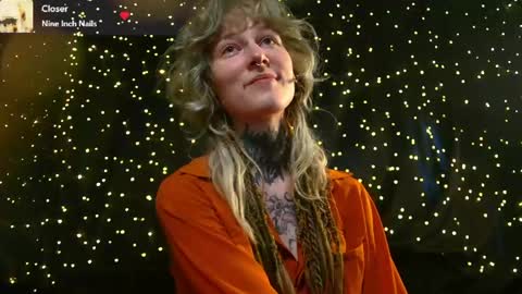 Snapshot of littlespacemouse chatting on April 2026 12:18:02 PM Niki free tg channel with some photos gifs and info about streams online show from April 2026 12:18:02 PM