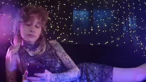 Niki  free tg channel with some photos gifs and info about streams  online show from July 2026 08:33:01 AM