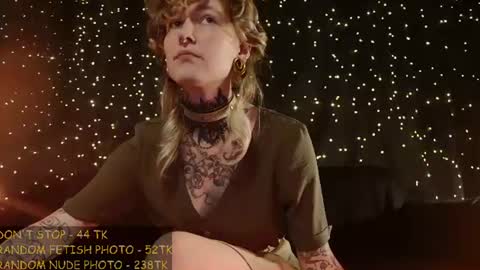 Niki  free tg channel with some photos gifs and info about streams  online show from July 2026 04:25:02 PM