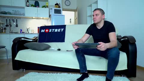 Little Tifany online show from December 2024 08:49:02 AM