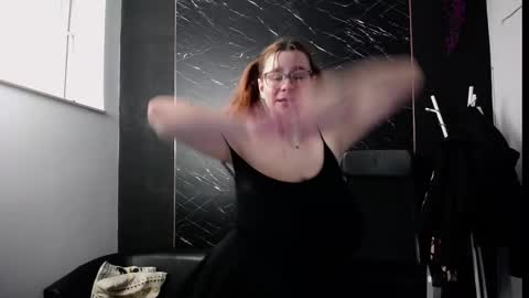 Snapshot of littleviki_ chatting on February 2025 08:21:01 AM Viki online show from February 2025 08:21:01 AM