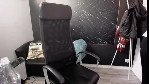 Snapshot of littleviki_ chatting on February 2025 09:21:02 AM Viki online show from February 2025 09:21:02 AM