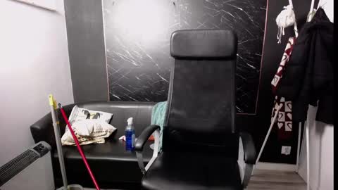 Snapshot of littleviki_ chatting on March 2025 05:09:01 AM Viki online show from March 2025 05:09:01 AM