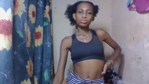 Snapshot of littleyanah chatting on February 2026 08:52:01 AM yanah online show from February 2026 08:52:01 AM