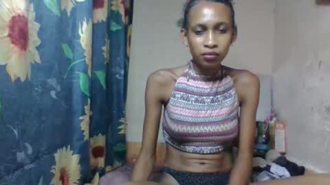 Snapshot of littleyanah chatting on March 2026 07:31:01 PM yanah online show from March 2026 07:31:01 PM