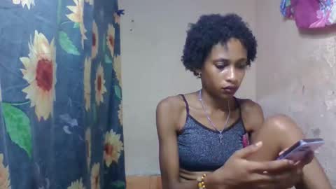 Snapshot of littleyanah chatting on March 2026 11:28:02 AM yanah online show from March 2026 11:28:02 AM