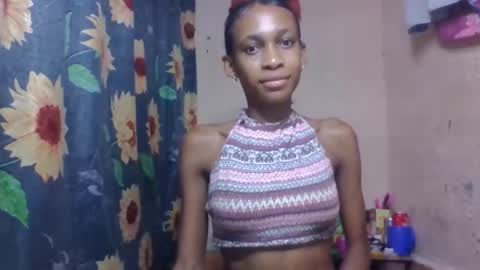 Snapshot of littleyanah chatting on April 2026 05:49:02 AM yanah online show from April 2026 05:49:02 AM