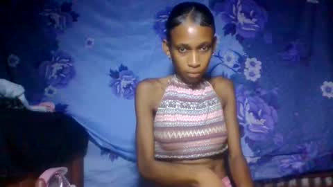 Snapshot of littleyanah chatting on May 2026 03:55:02 AM yanah online show from May 2026 03:55:02 AM