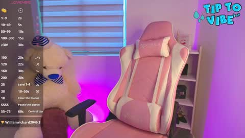 Snapshot of liujunne chatting on January 2025 09:34:02 PM Junne liu online show from January 2025 09:34:02 PM