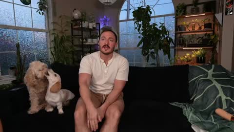 Snapshot of livanddrew chatting on January 2026 11:21:01 PM Liv and Drew online show from January 2026 11:21:01 PM