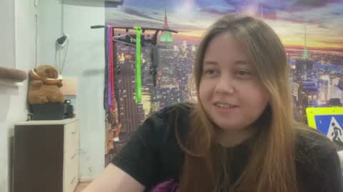 Snapshot of liviacherry chatting on August 2026 05:04:01 PM Aria online show from August 2026 05:04:01 PM