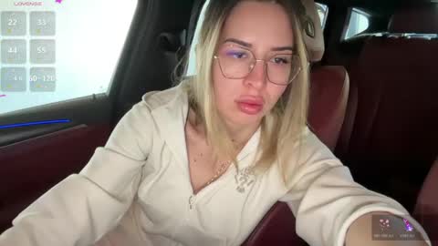 OnlyFans livia77   twitter liv20 4u online show from April 2026 06:11:02 AM