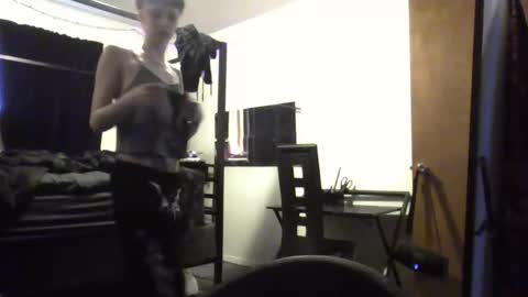 Liv Mirage online show from March 2026 07:44:01 PM