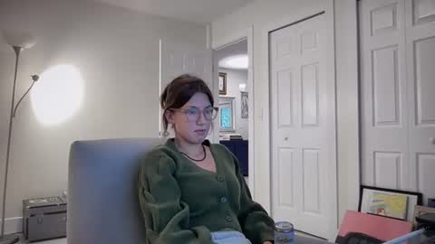 Snapshot of livvyybearxx chatting on June 2026 09:57:01 PM liv online show from June 2026 09:57:01 PM