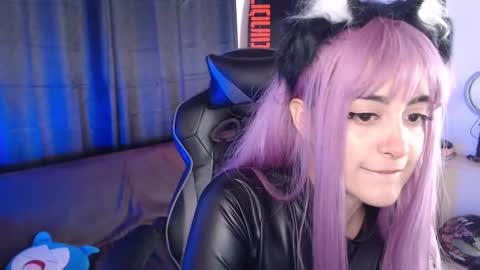 Elizabeth online show from November 2025 11:43:02 PM