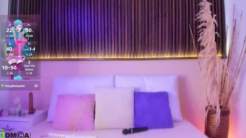Snapshot of liz_grey_ chatting on March 2026 11:32:01 PM online show from March 2026 11:32:01 PM