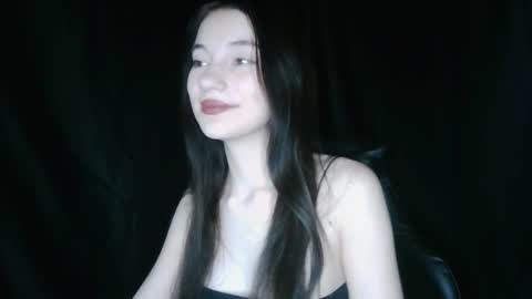 Liza  Kitty online show from December 2025 11:19:01 AM