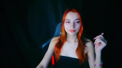 Liza  Kitty online show from May 2026 06:02:02 PM