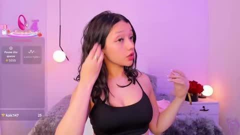 Snapshot of liza_bennet chatting on September 2025 03:25:01 PM Liza online show from September 2025 03:25:01 PM