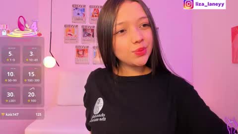 Snapshot of liza_bennet chatting on November 2025 03:33:02 PM Liza online show from November 2025 03:33:02 PM