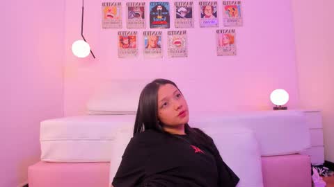 Snapshot of liza_bennet chatting on November 2025 08:15:02 AM Liza online show from November 2025 08:15:02 AM