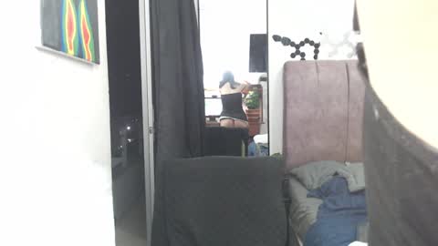 Snapshot of liza_thurner chatting on January 2025 12:05:02 AM Liza Thurner online show from January 2025 12:05:02 AM