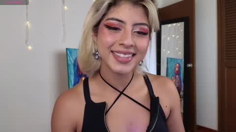 Snapshot of lizambarr chatting on January 2025 06:14:01 PM Lizeth online show from January 2025 06:14:01 PM