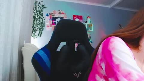 Snapshot of lizberry_moon chatting on October 2025 11:11:01 AM Lisa online show from October 2025 11:11:01 AM