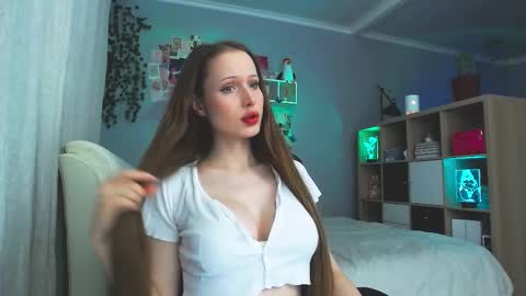 Snapshot of lizberry_moon chatting on November 2025 07:35:02 AM Lisa online show from November 2025 07:35:02 AM