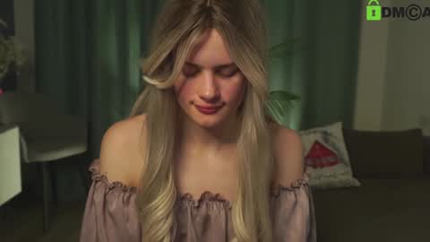 Sunnheart online show from January 2025 04:28:01 PM