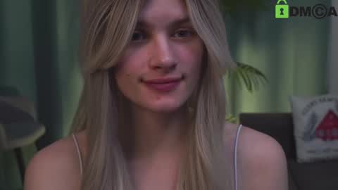 Sunnheart online show from February 2025 01:46:02 AM