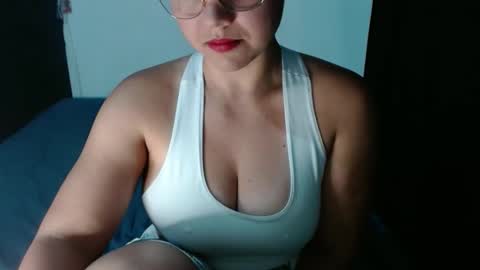 Snapshot of lizbodu chatting on December 2024 02:01:01 AM Lizze Bodu 3 online show from December 2024 02:01:01 AM