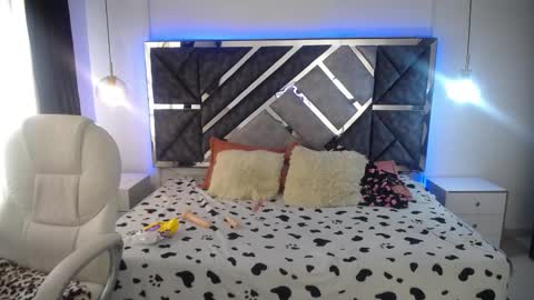 Lizha  online show from February 2025 07:58:02 PM