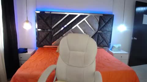 Lizha  online show from March 2025 02:43:02 PM