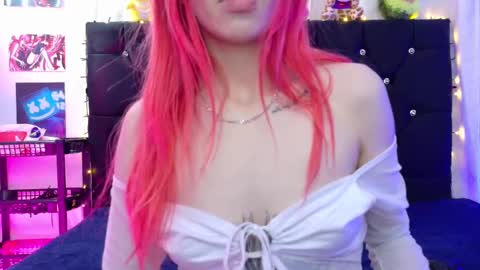 Lizz online show from September 2025 08:20:02 PM