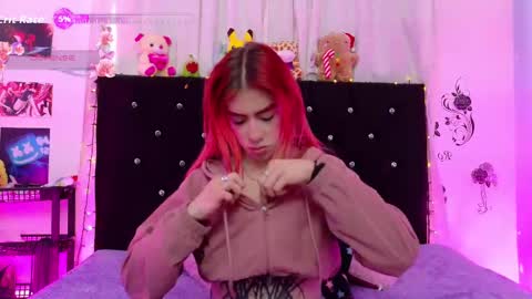 Lizz online show from November 2025 09:47:01 PM