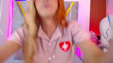Snapshot of lizza_jones chatting on July 2026 06:14:02 PM Lizza jones online show from July 2026 06:14:02 PM