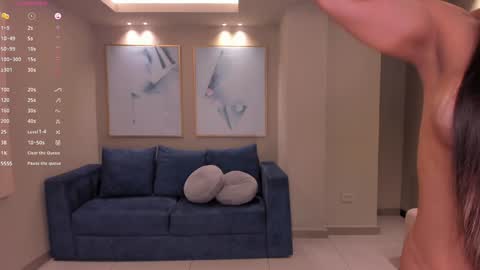 Lizzi  online show from February 2025 03:21:01 PM