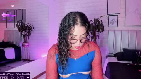  Lizzie  online show from May 2026 12:02:01 PM