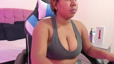 lizzie_williamss online show from March 2026 03:19:02 AM