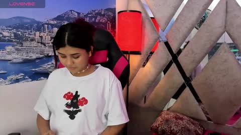 lizzy_sweet2 online show from November 2025 03:30:02 AM