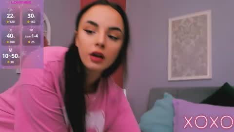 Lizzy online show from March 2026 06:01:01 PM