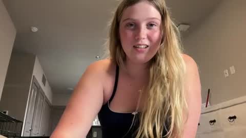 Lizzygetsbusy101 online show from July 2026 04:19:02 AM