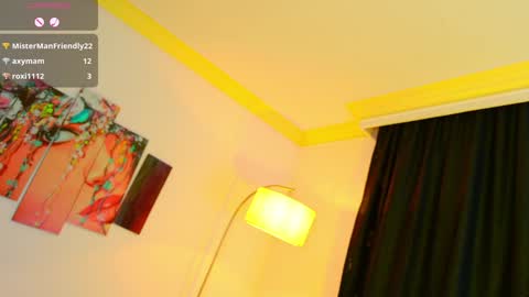 Liz  online show from December 2024 07:44:02 AM