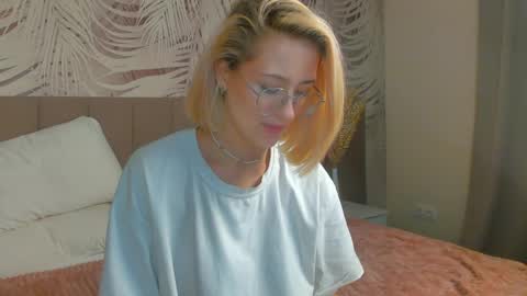 lizzysin online show from April 2026 01:59:01 AM